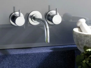 VOLA Смеситель для умывальника настенный на 3 отверстия