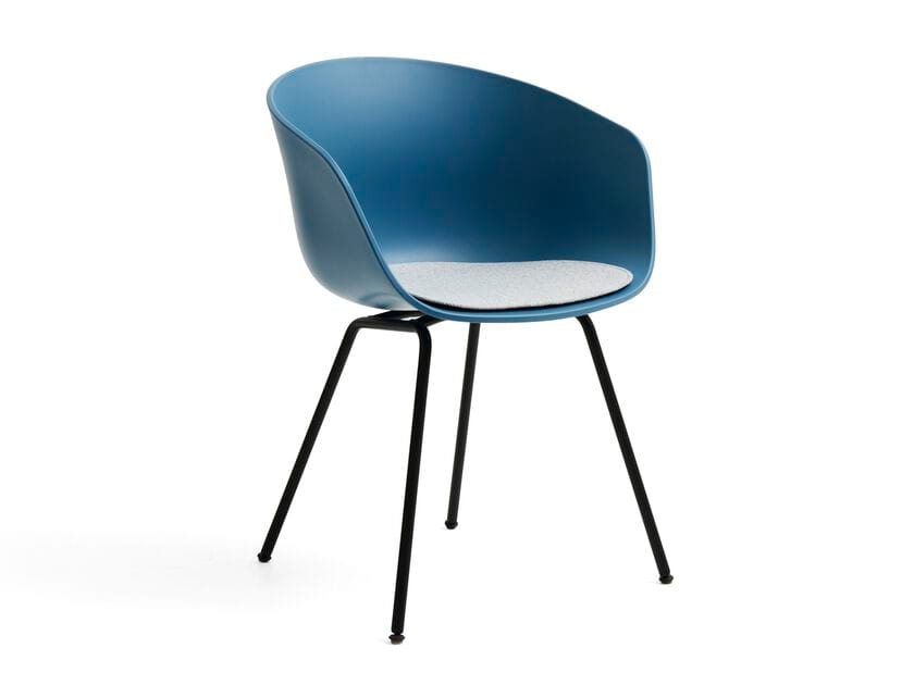 Рециркулированный пластиковый стул с подлокотниками Hay About a Chair ARCH-00062761 - Вид №1