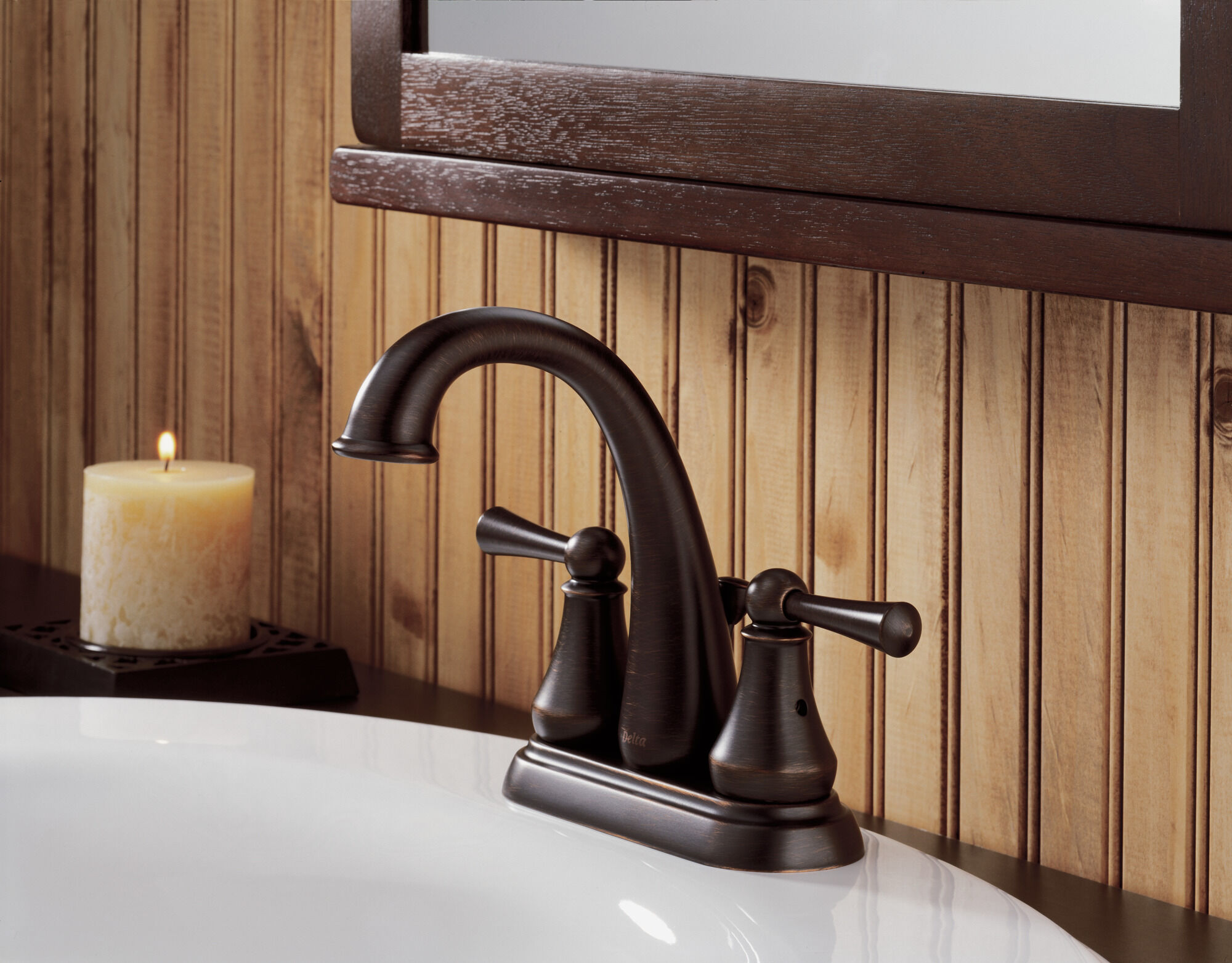 25901LF-RB Смеситель для ванной комнаты с двумя ручками Delta Faucet Lewiston Венецианская бронза  - Вид №1