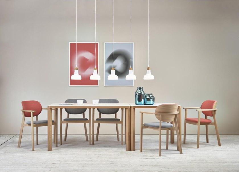 TON Стул из мягкой ткани штабелируемый с подлокотниками Santiago 02 sun-id-1425759 - Вид №10