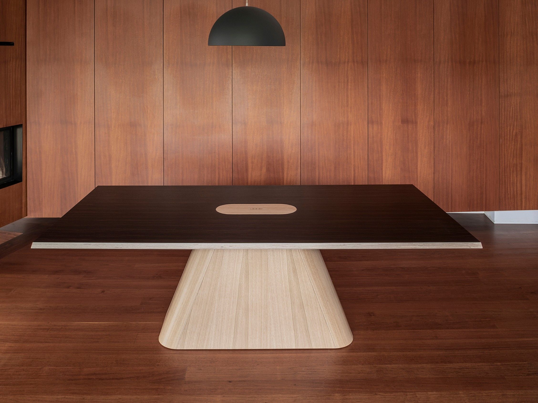 Деревянный прямоугольный стол WUDA Pedra ARCH-00082262