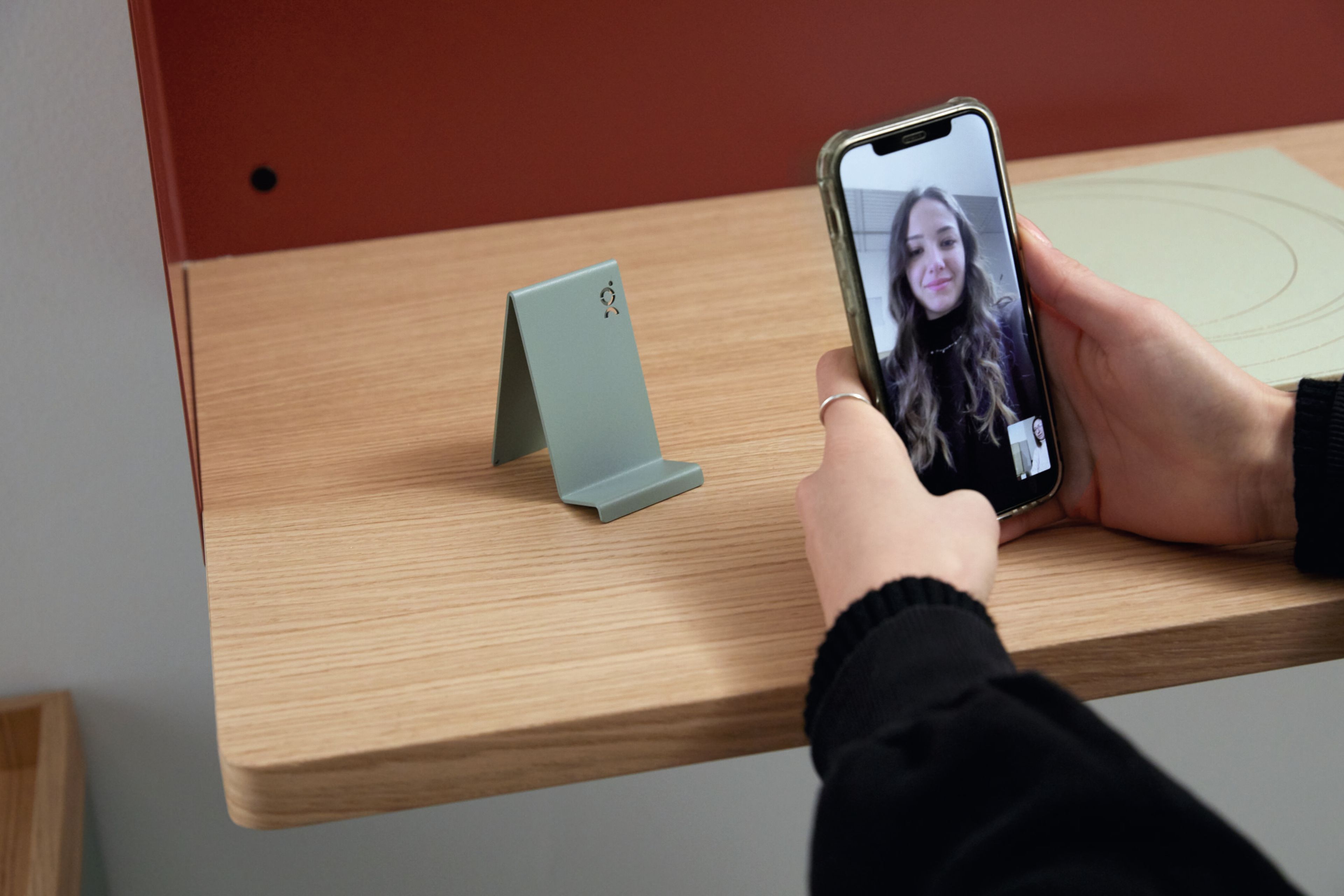 Настольная подставка для смартфона D-SEGNO CALLME ARCH-00111662 - Вид №2