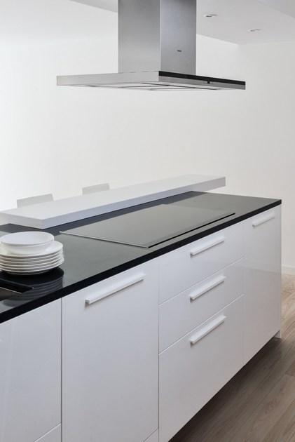 Floritelli Cucine Модульная кухня из лакированного кварца с островом Andromeda sun-id-1460262 - Вид №1