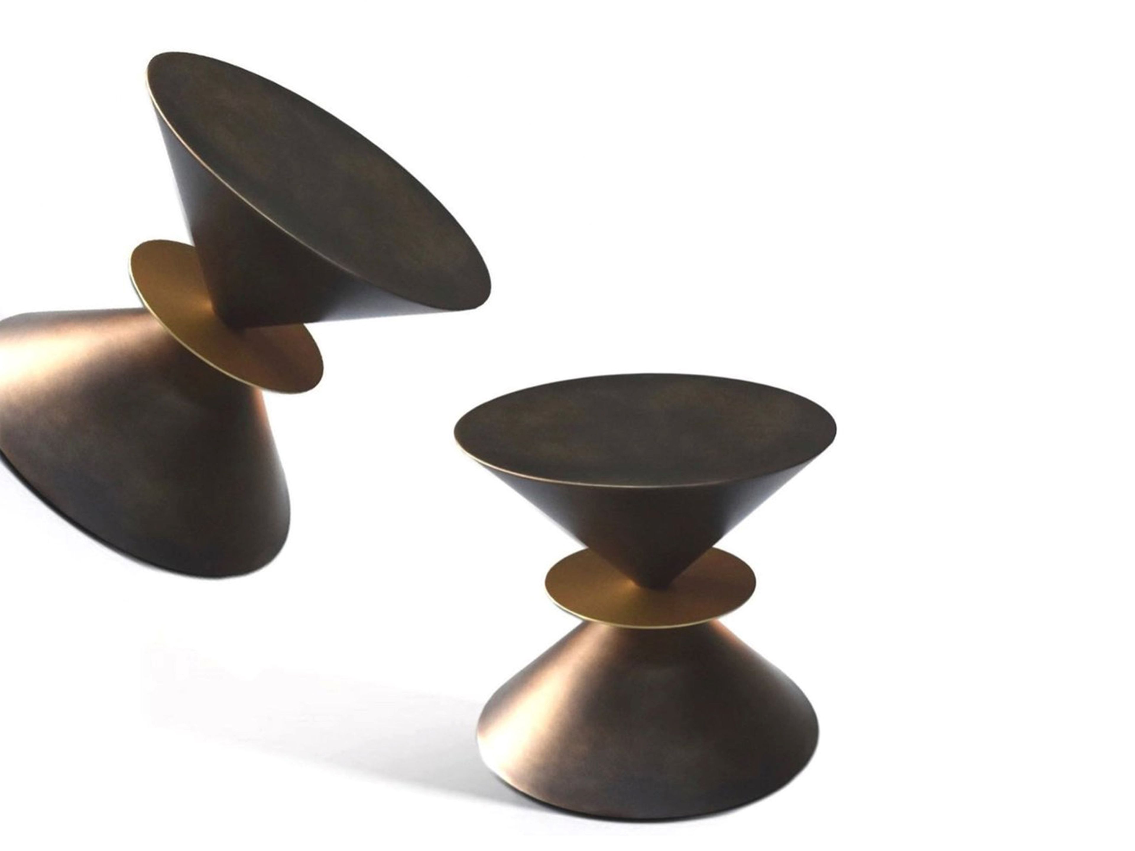 Журнальный столик из смолы ABLE COSMOS ARCH-00067796 - Вид №1