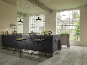 Нескользящий виниловый пол с эффектом дерева