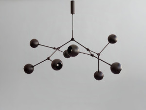 Металлическая люстра