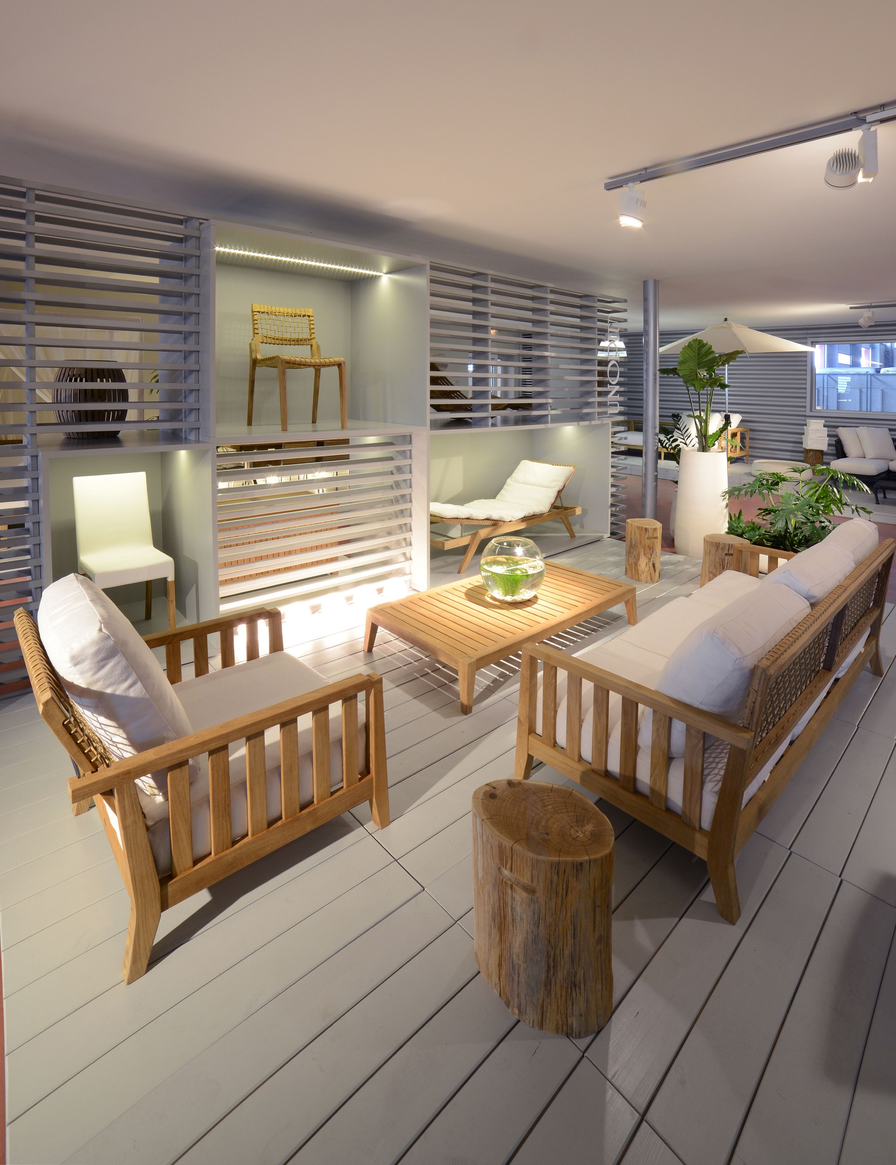 Садовое кресло из тикового дерева с подлокотниками Unopiù ARCH-00002341 - Вид №2