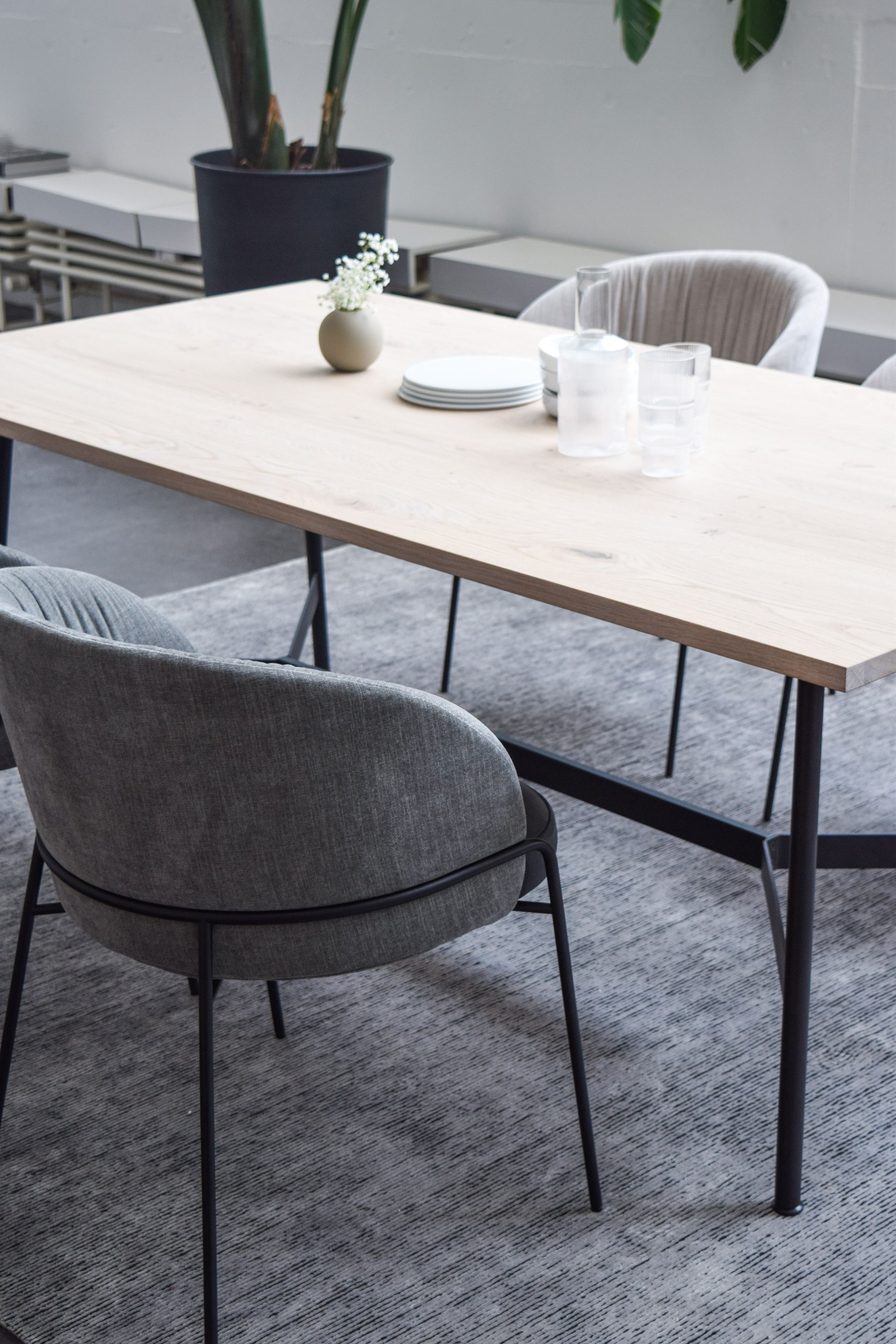 Мягкий стул для ресторана с подлокотниками KFF Lunar ARCH-00135821 - Вид №9