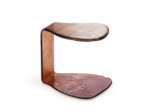 Журнальный столик из цветного стекла