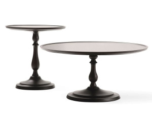 Круглый деревянный журнальный столик