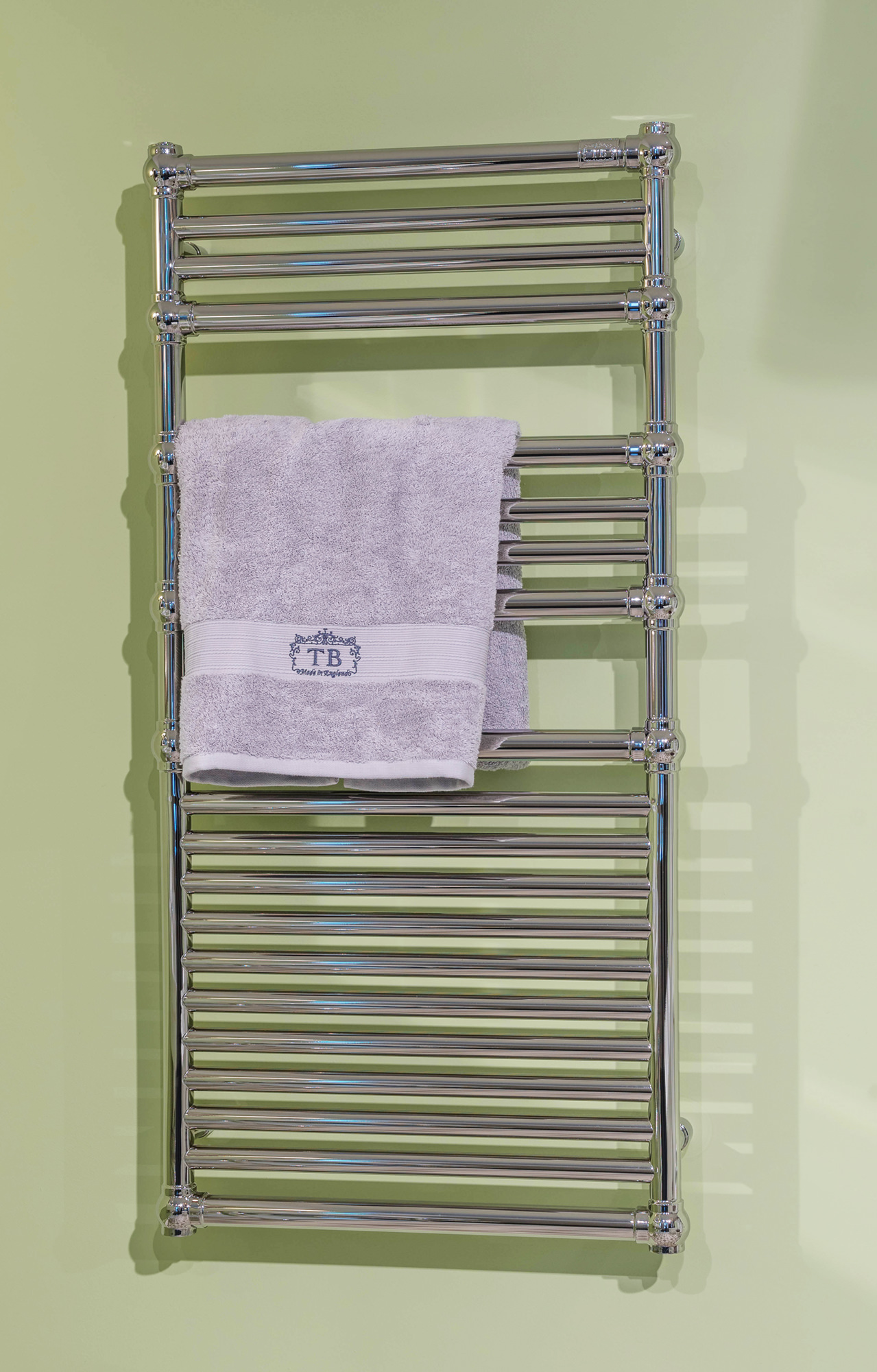 Traditional bathrooms Полотенцесушитель PENTHOUSE Penthouse.ag  - Вид №1