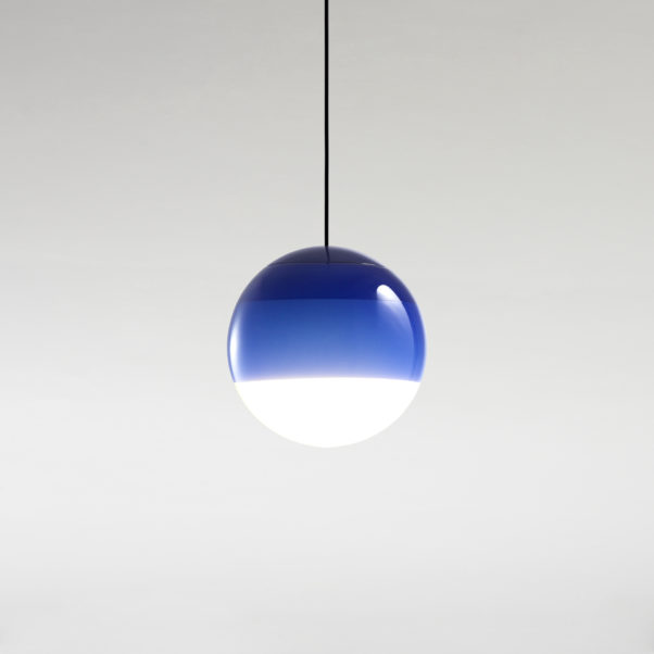 086140 Люстра 30 - 24V синяя длинный шнур Marset Dipping Light 