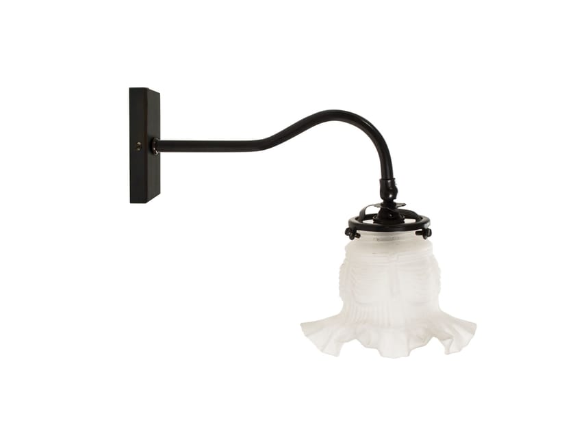 Латунный светодиодный настенный светильник Authentage Lighting Bompa ARCH-00048945
