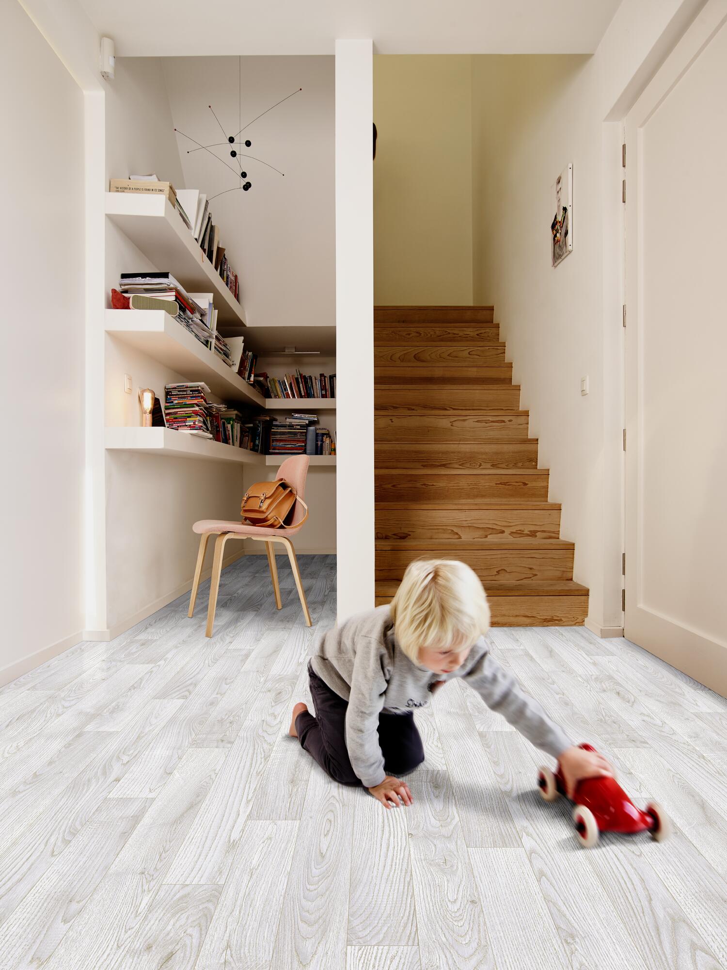 Нескользящий виниловый пол с эффектом дерева BEAUFLOR Turbo ARCH-00070582 - Вид №1