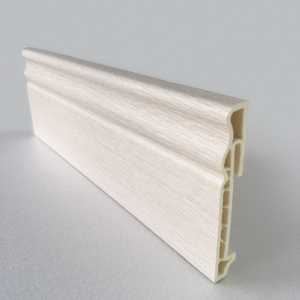 Напольный плинтус  Дуб северный 100мм