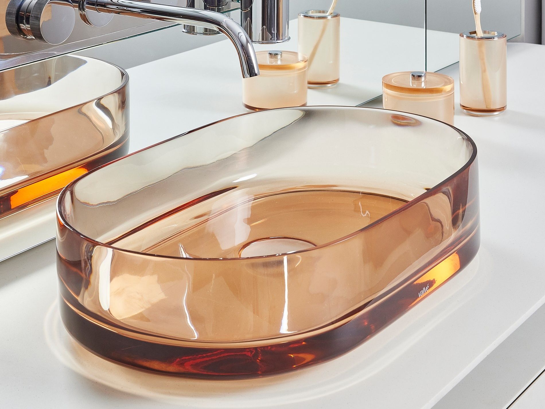 Овальная столешница из смолы Vallvé бисероплетение ARCH-00029450