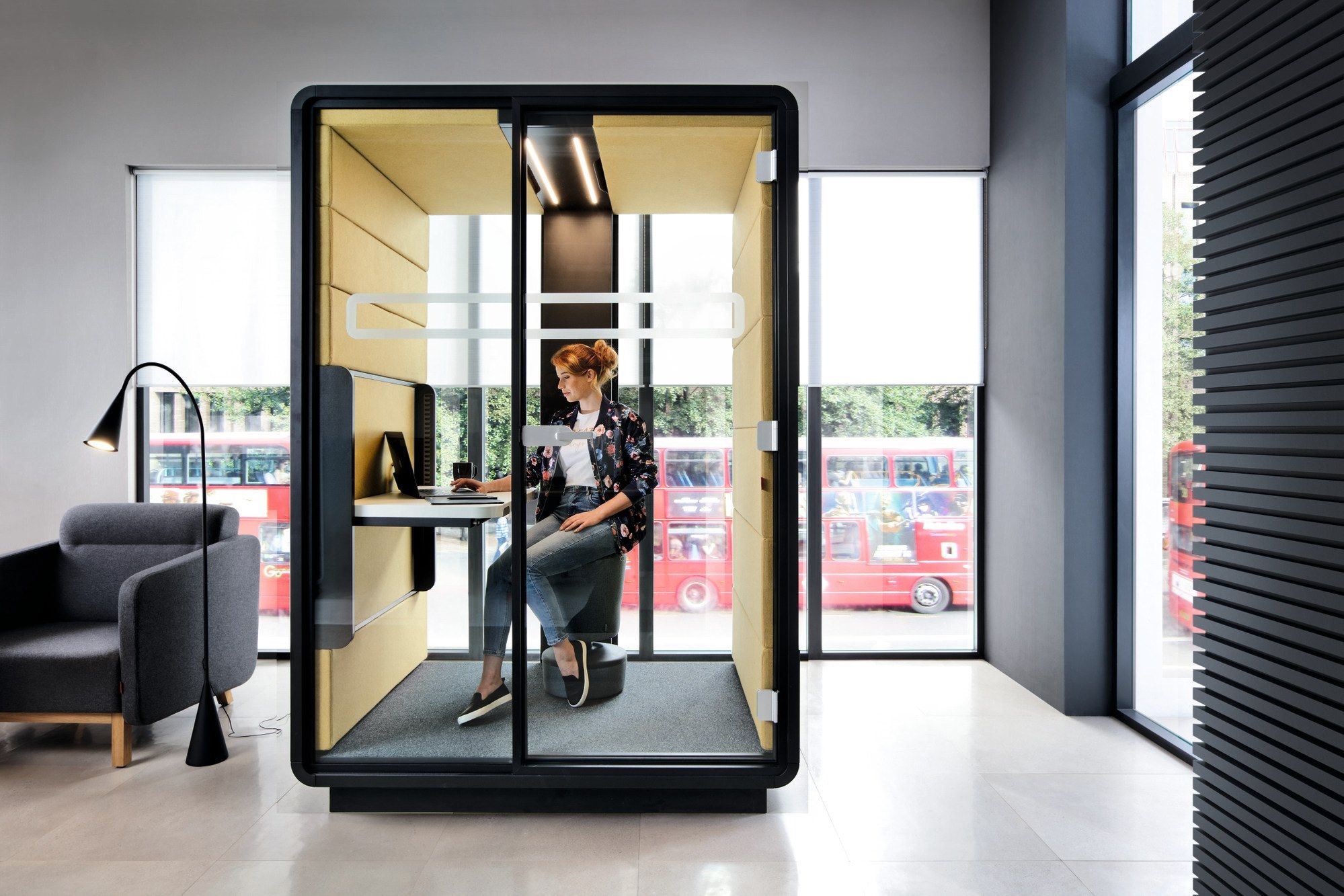 Многосторонняя акустическая офисная кабина со встроенным освещением Mikomax Smart Office Hushoffice ARCH-00053336 - Вид №3