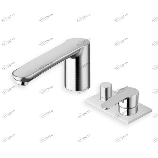 CRIND181 Смеситель для ванны на палубе, 3 отверстия, с переключателем, изливом и металлической пластиной Cristina Rubinetterie 