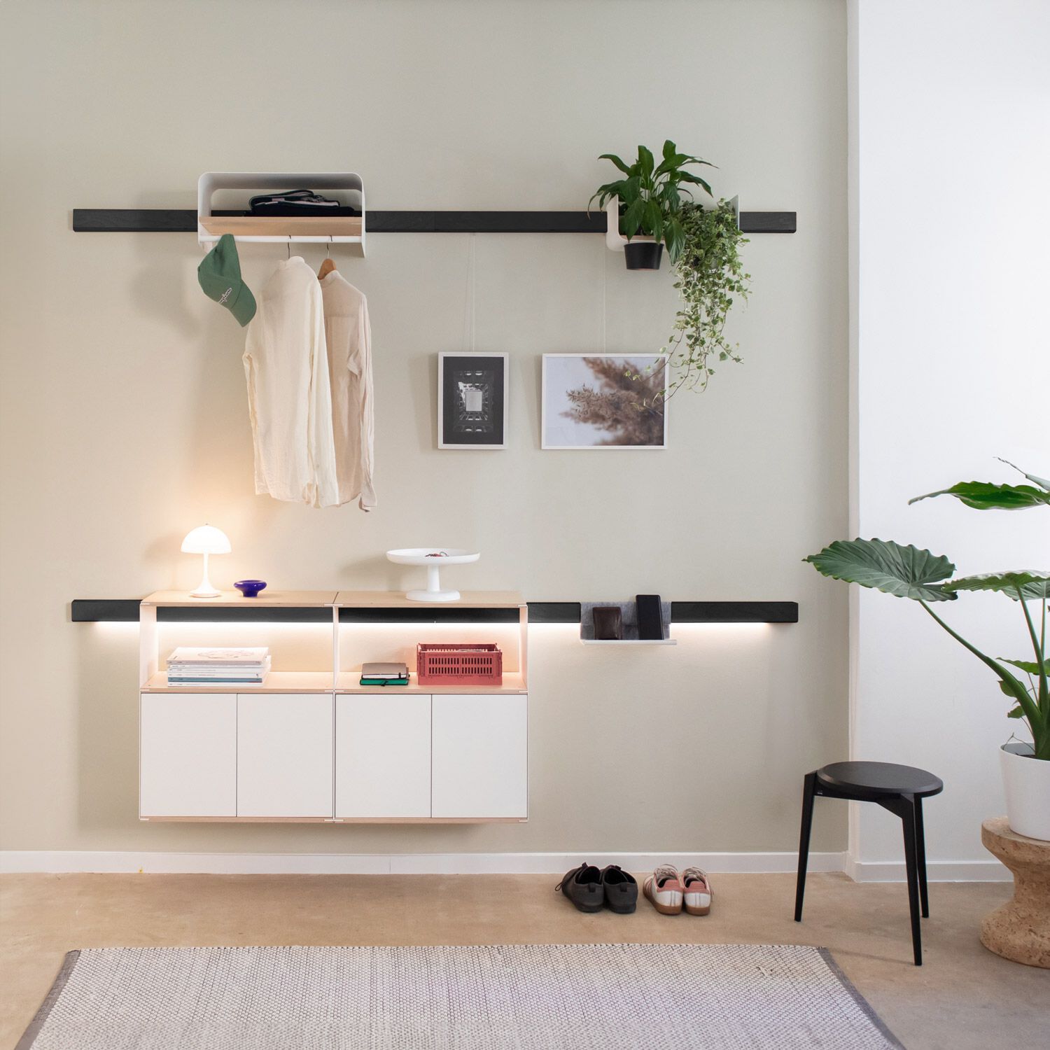 Настенная деревянная секционная прихожая Variand Furniture E13 ARCH-00099932 - Вид №2