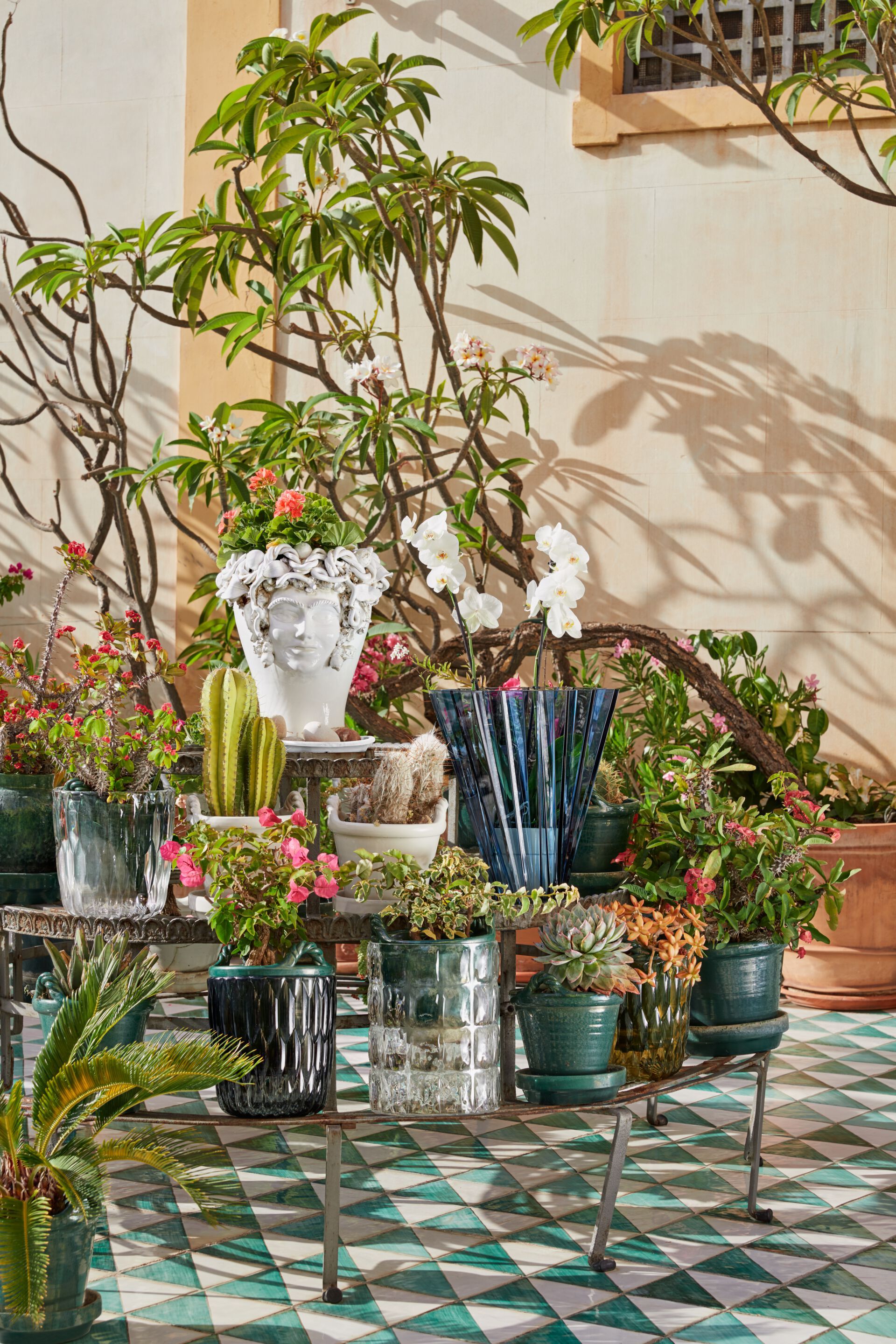 Круглая ваза из ПММА Kartell MATELASSÉ ARCH-00077602 - Вид №8