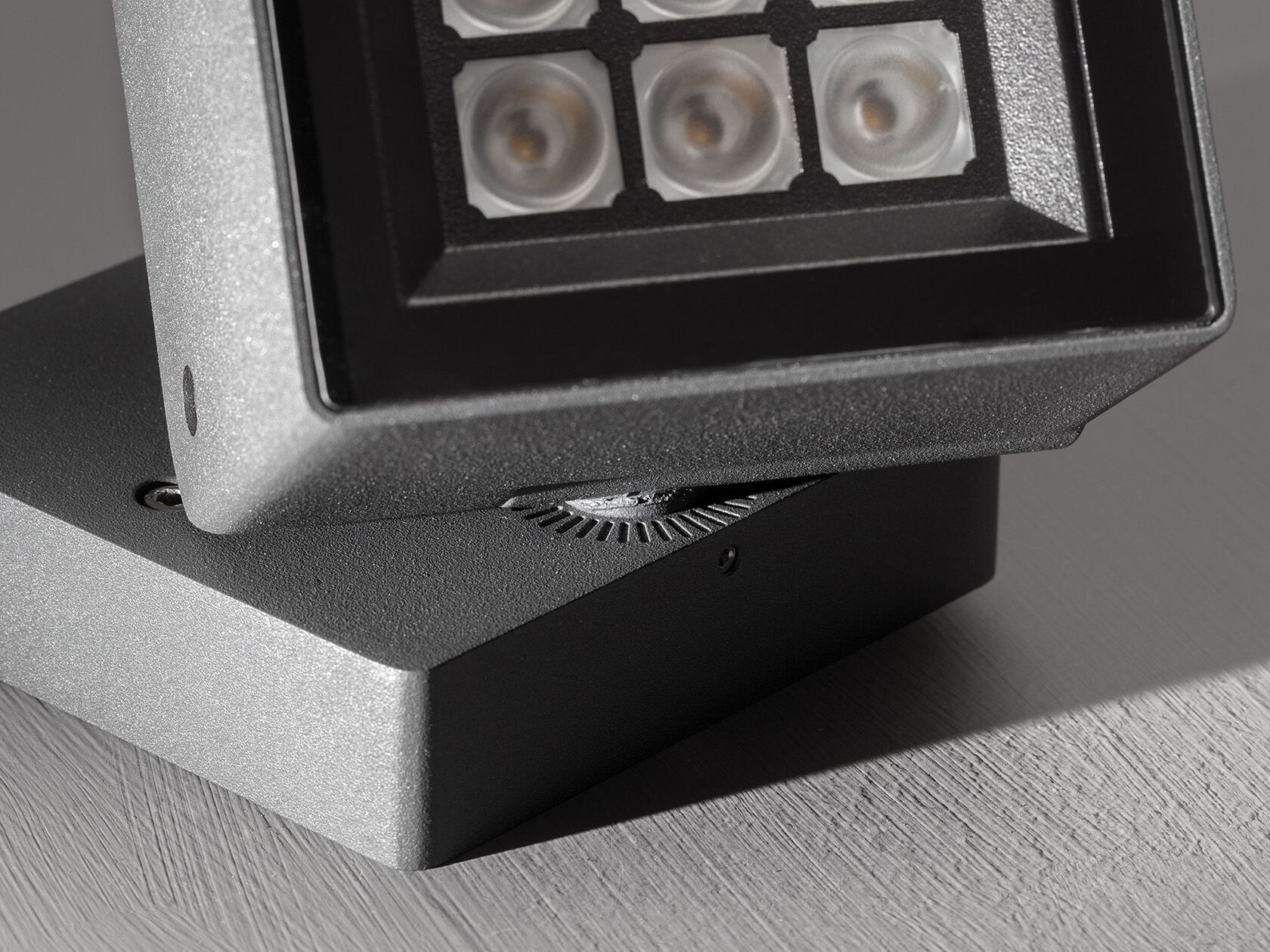 Алюминиевый регулируемый светодиодный наружный прожектор [LND] общие ARCH-00046638 - Вид №20