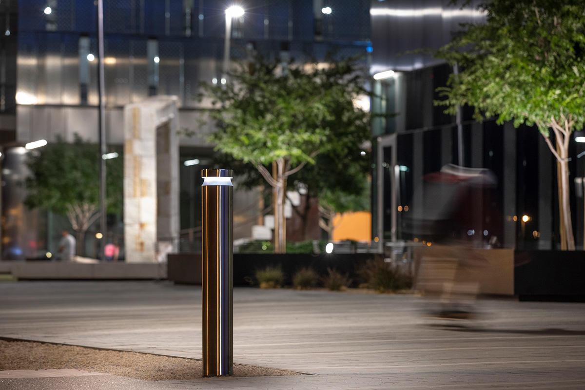 FSRT229 Столбик Helio, серия 600  Forms-surfaces  - Вид №7