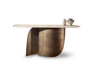 Прямоугольная консоль