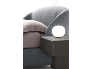 Квадратная прикроватная тумбочка из МДФ