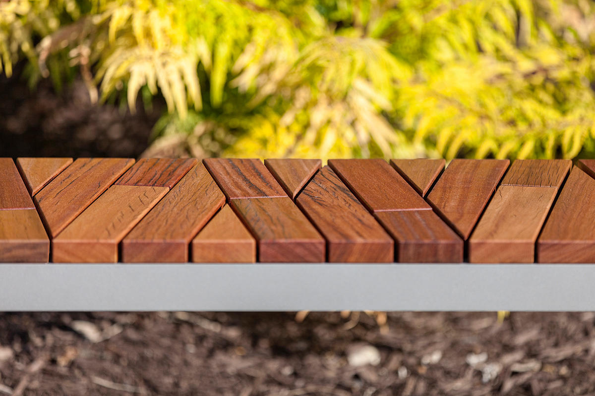 FSRT16 Скамья для тротуаров  Forms-surfaces  - Вид №3