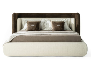 Мягкая кровать из ткани