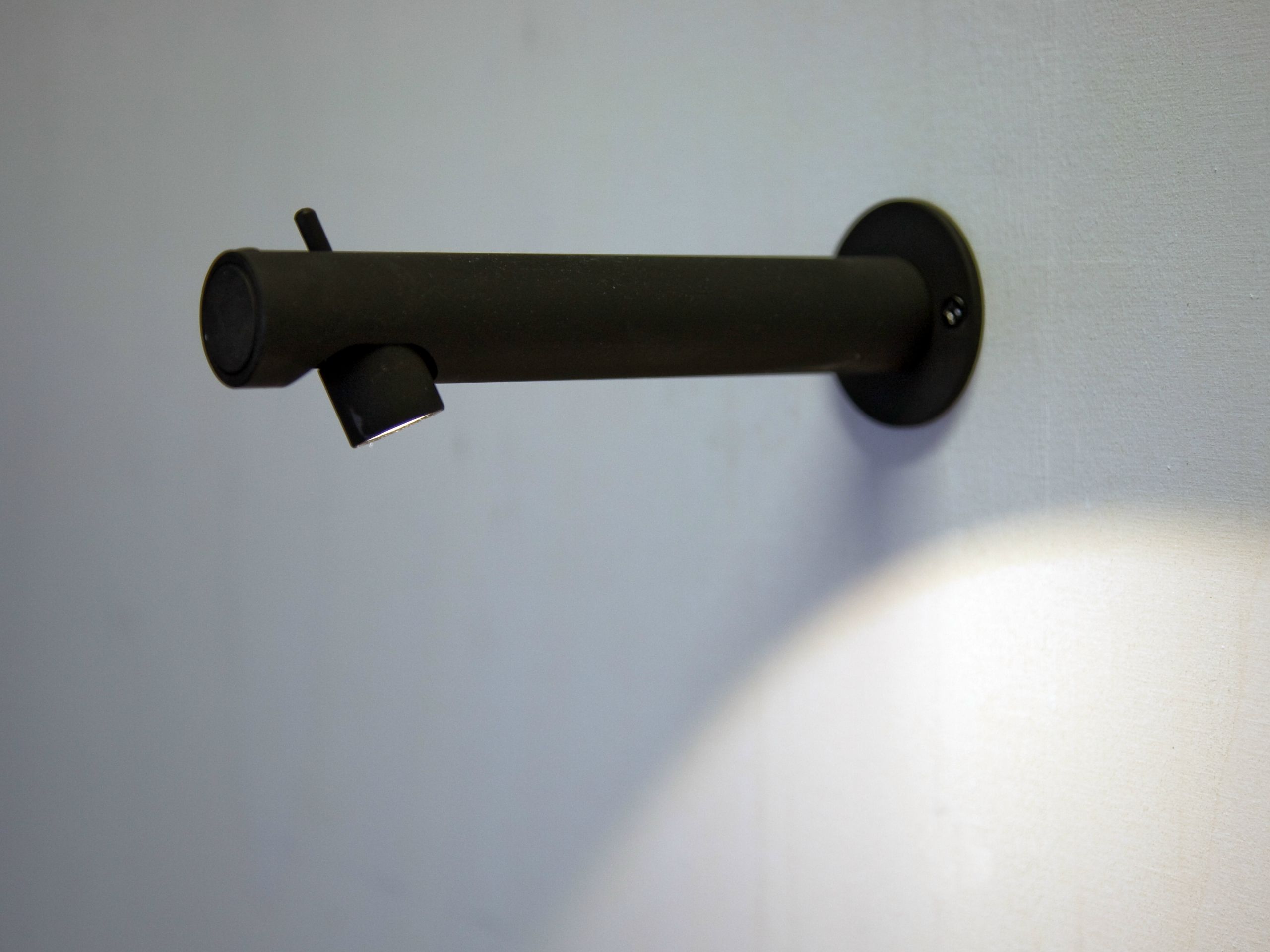 Металлический светодиодный настенный светильник Martinelli Luce колибри ARCH-00106451 - Вид №1