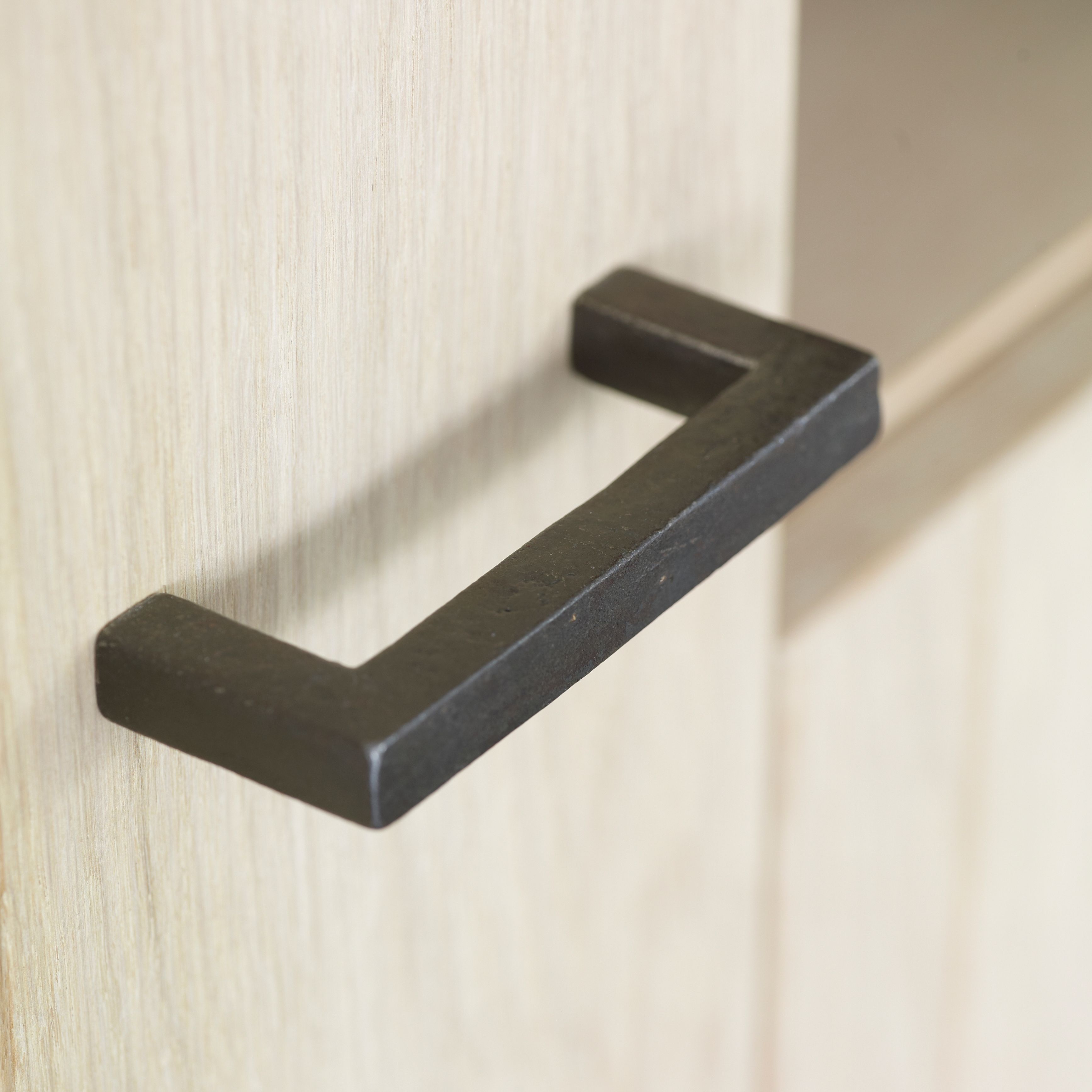 Железная мебельная ручка Dauby Pure® ARCH-00101144 - Вид №1