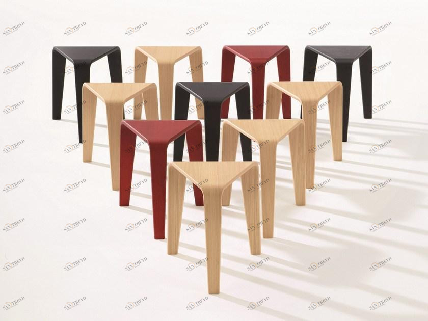 arper Низкий табурет из дуба Ply sun-id-1481640