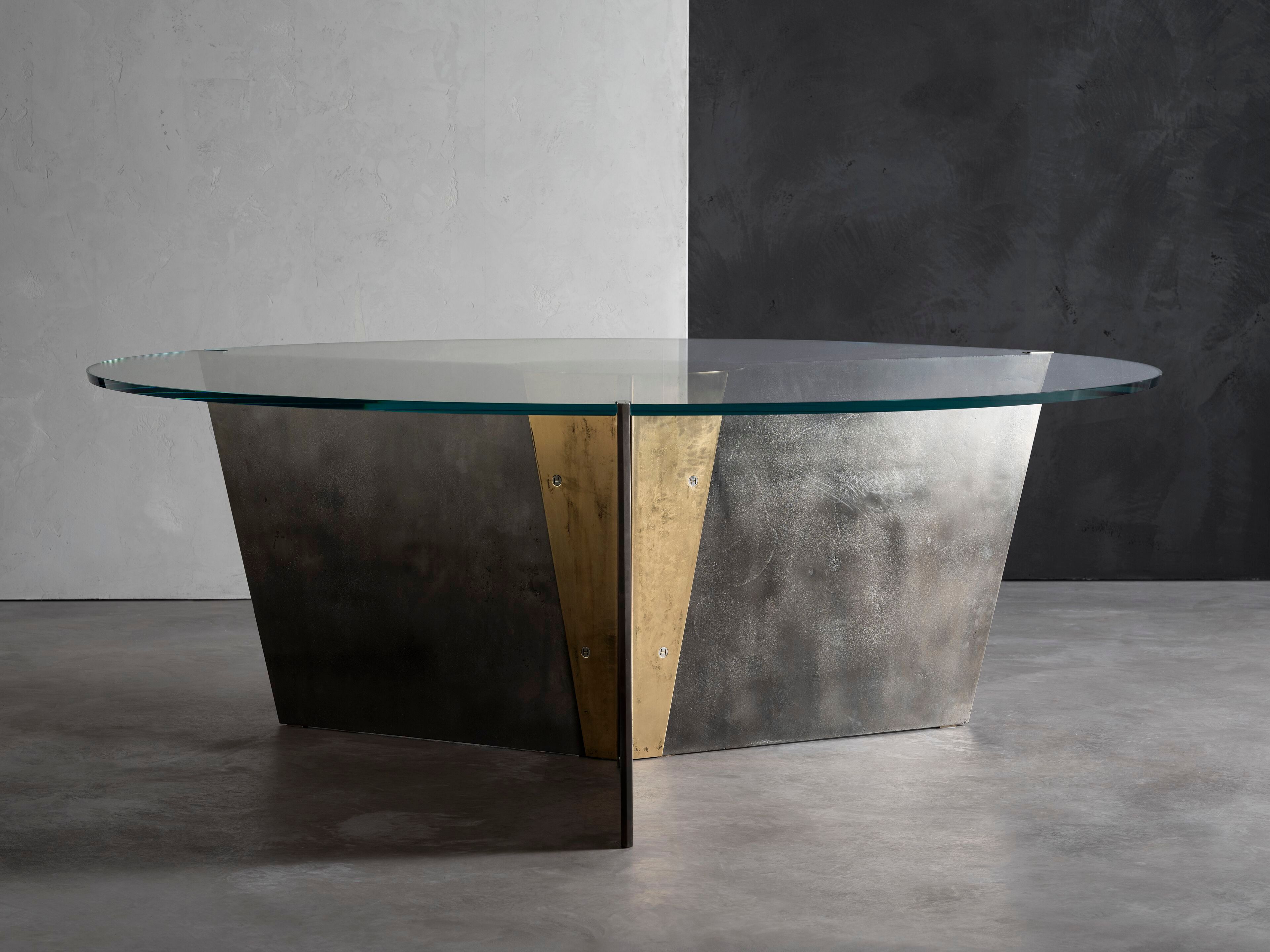 Круглый металлический стол со стеклянной столешницей Henge GOTHAM EVO ARCH-00083040