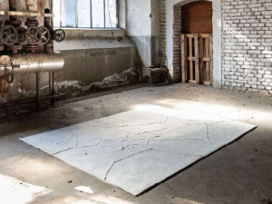 Прямоугольный ковер из крапивы