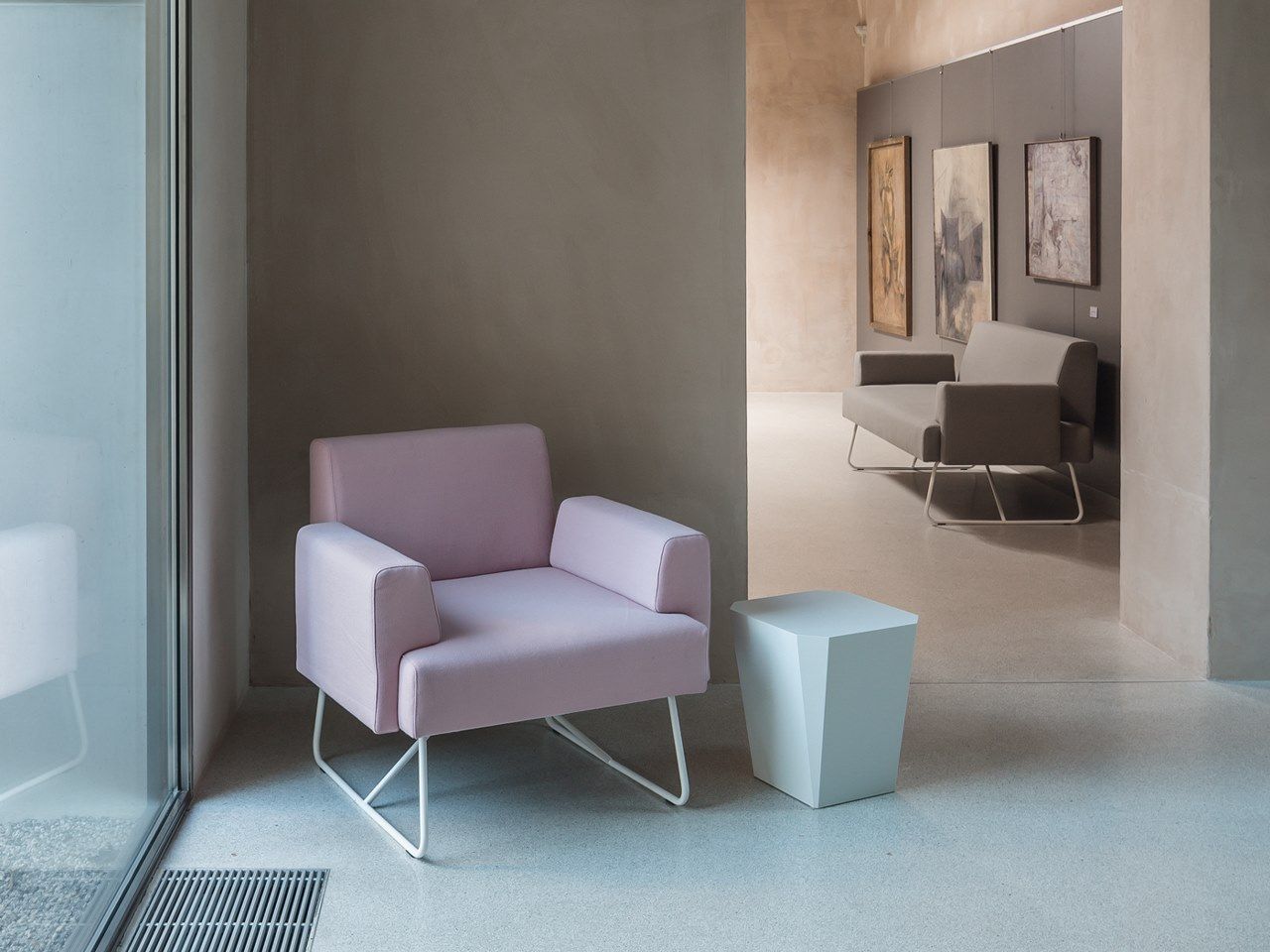 Тканевое кресло с подлокотниками FREZZA Fedra ARCH-00018244