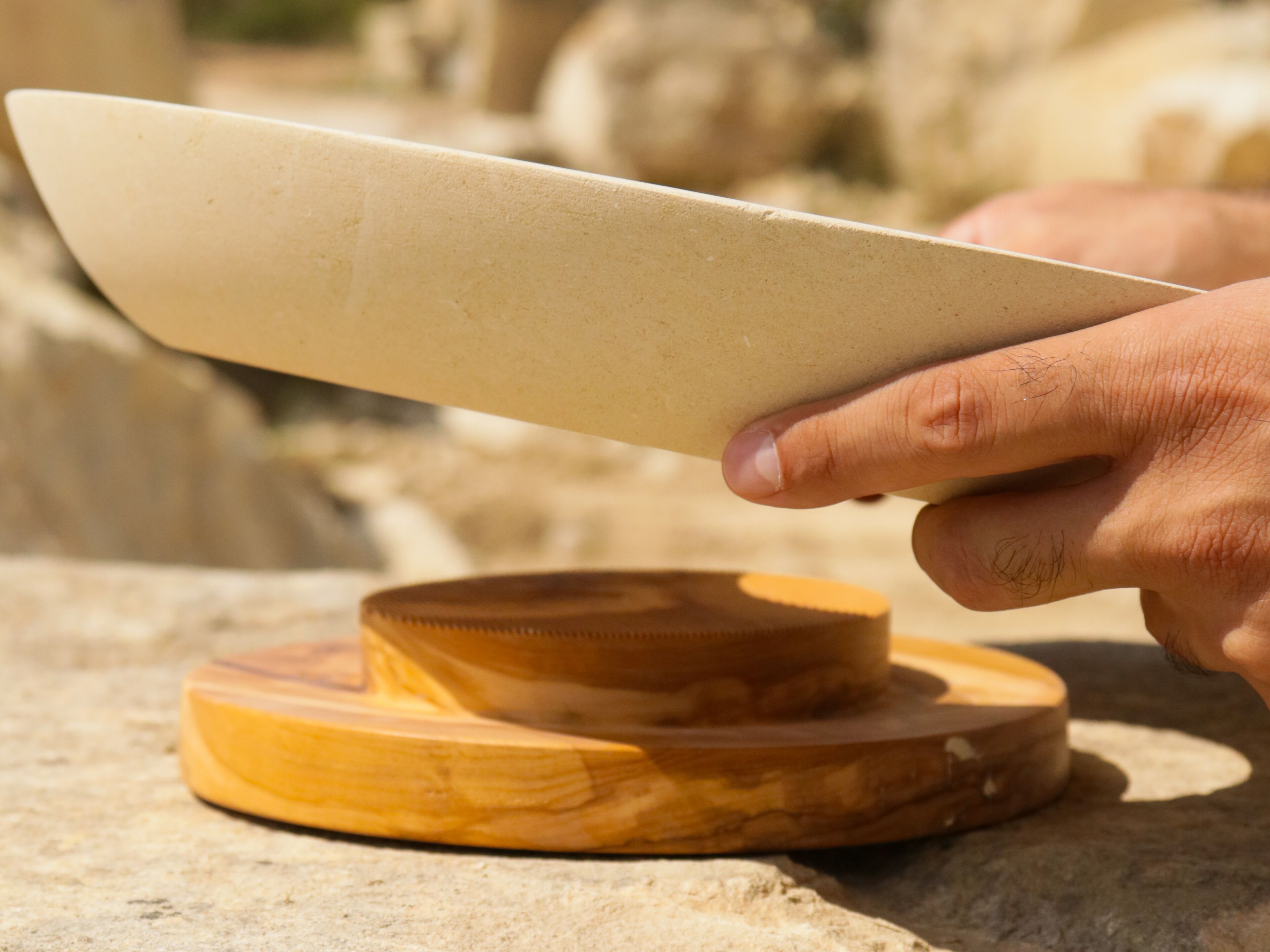 Плоская плита из камня Лечче и оливкового дерева PIMAR Rito ARCH-00105781 - Вид №3