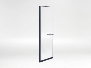 Зеркало с настенной полкой