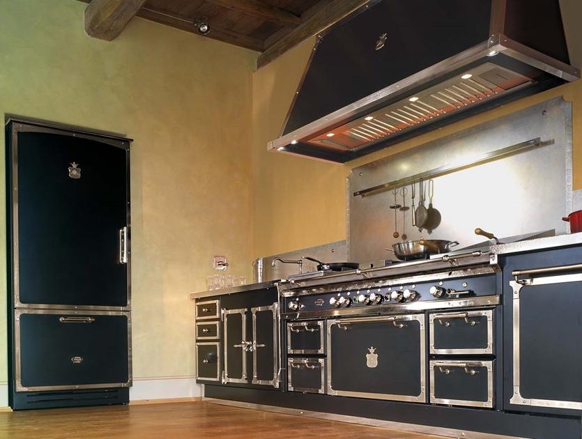 Officine Gullo Профессиональная линейная кухня из нержавеющей стали на заказ sun-id-1373825 - Вид №1