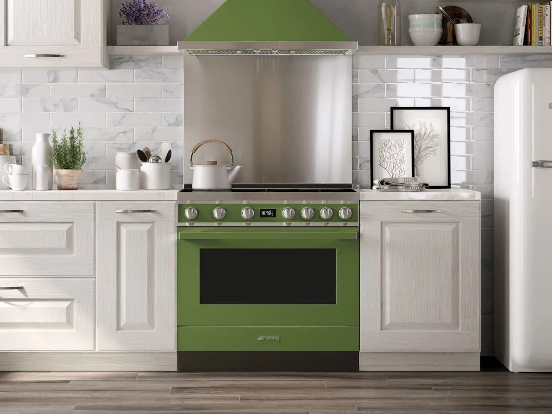 Отдельно стоящая кухня с индукционной плитой Smeg ARCH-00092143