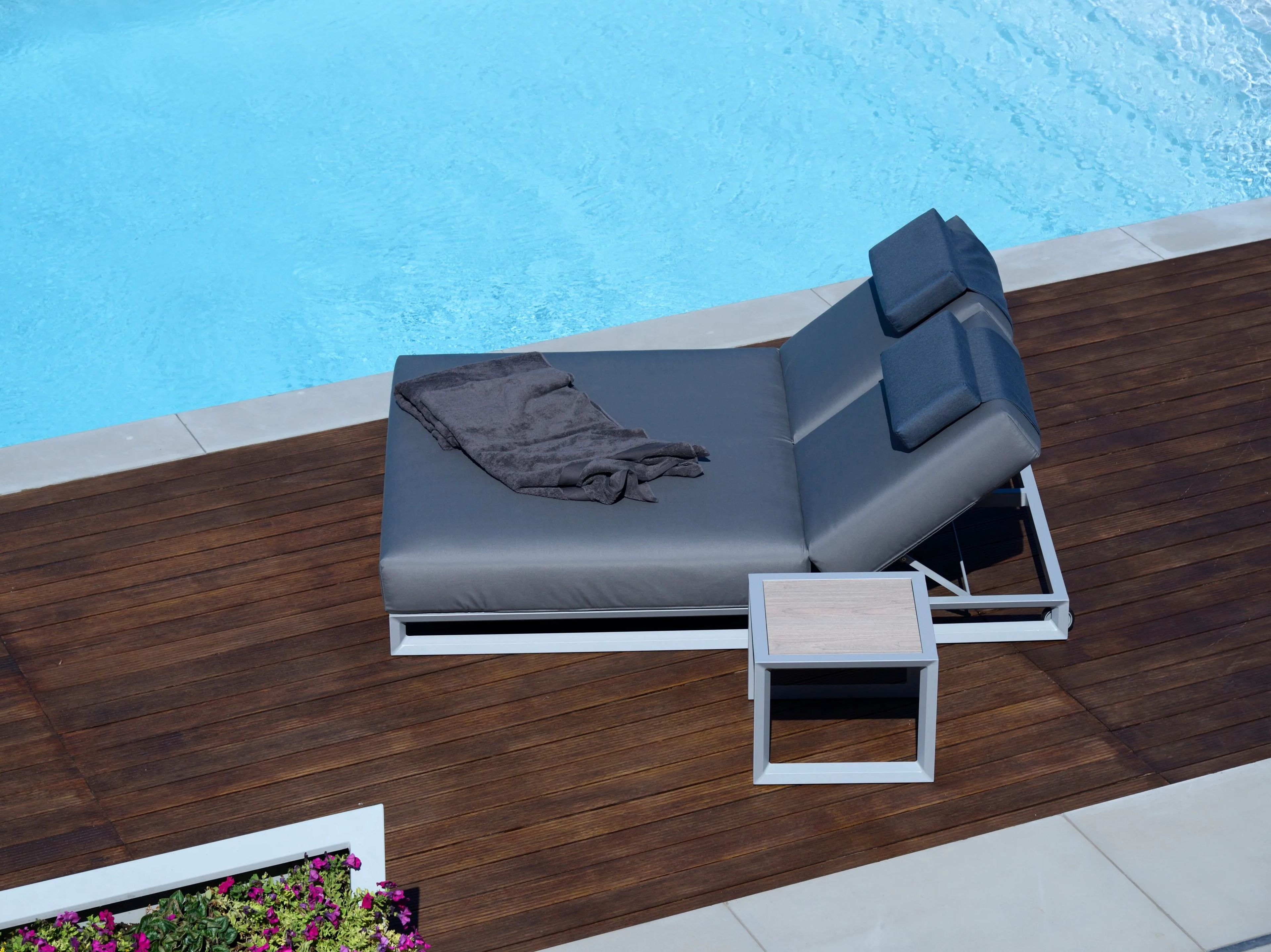 Двуспальная Садовая кровать с откидной спинкой из ткани 10Deka Nubes ARCH-00042890 - Вид №1