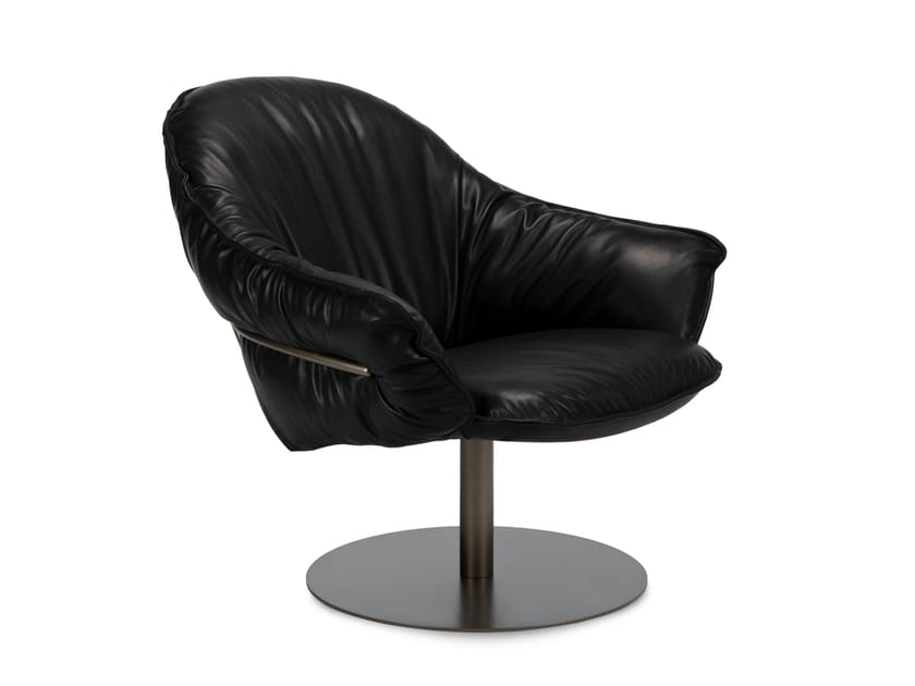 Кожаное кресло-пьедестал с подлокотниками Freifrau Marie ARCH-00107067