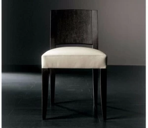 Meridiani Стул из дуба со встроенной подушкой Kerr