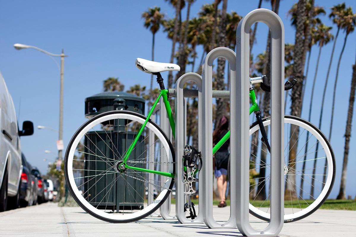 FSRT117 Крепление для велосипедов Olympia  Forms-surfaces 