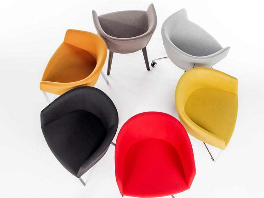 B&T Design Стул на козелке из ткани с подлокотниками sun-id-1344722 - Вид №1