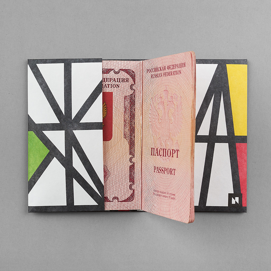 NC-123 Обложка на паспорт - new impression; сделан из tyvek® New wallet  - Вид №2