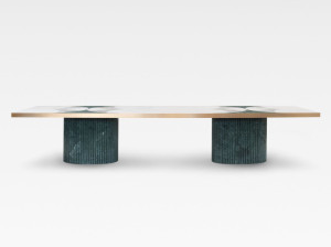 Прямоугольный мраморный стол