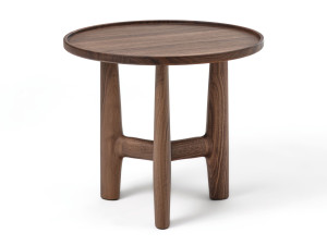 Круглый журнальный столик из грецкого ореха