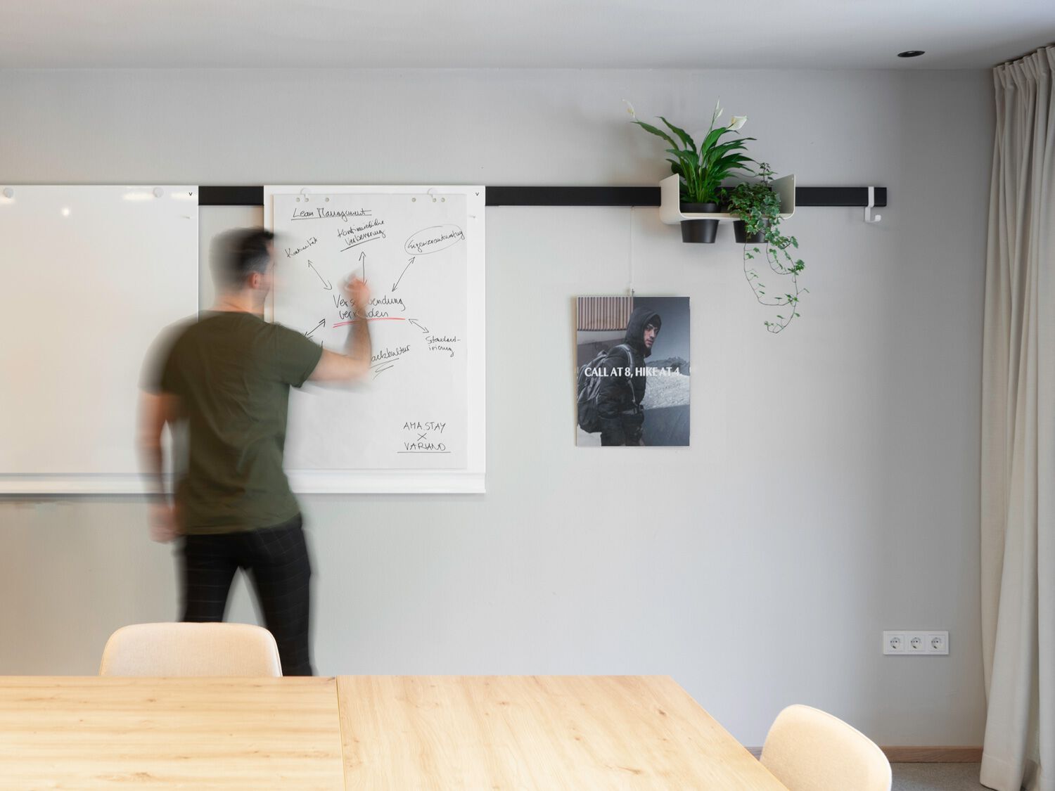 Стальная и деревянная подставка для горшков Variand Furniture A01.1S ARCH-00029695 - Вид №3