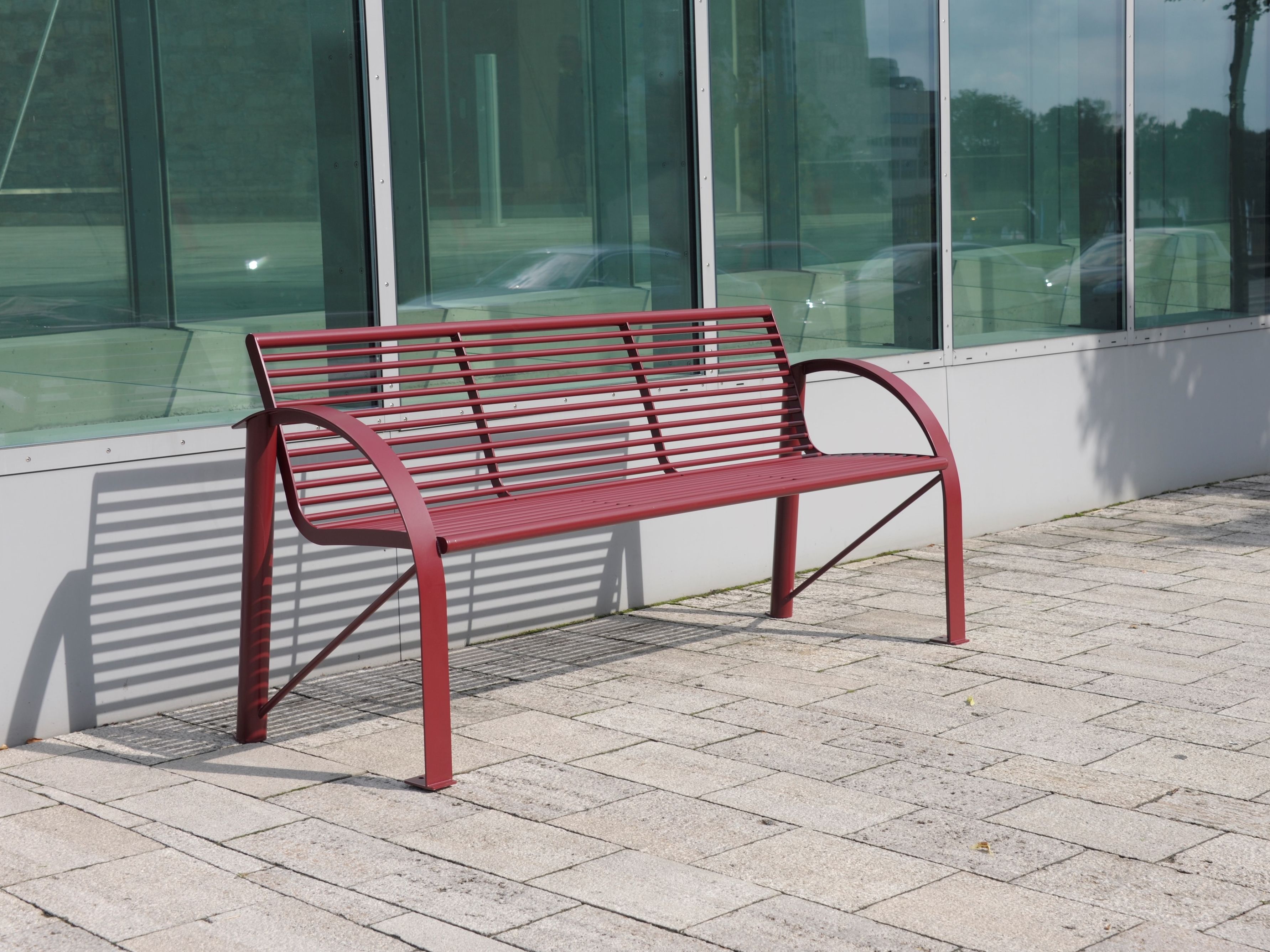 Скамья из нержавеющей стали с подлокотниками BENKERT BANKE Siardo ARCH-00088476 - Вид №1